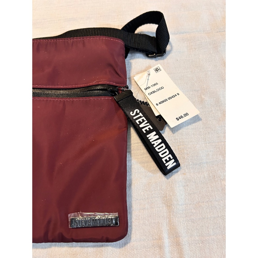 Steve Madden‎ MM-1065 Oxblood Nylon Crossbody Bag Messenger Maroon New